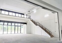 REVV (D22), Factory #496204391